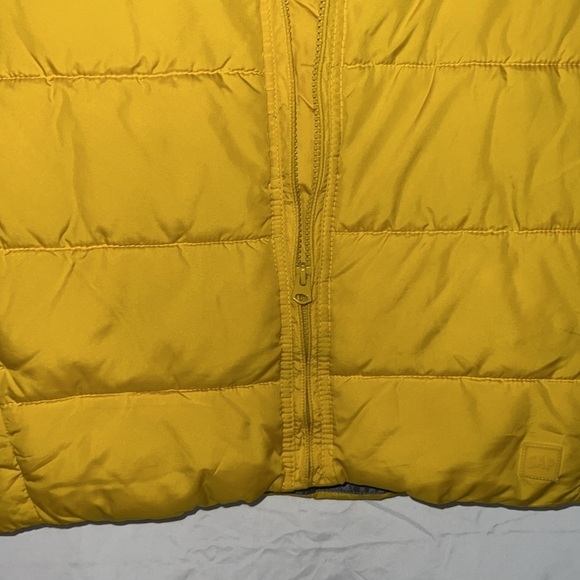 Gap Kids Puffy Vest, SZ XXL Reg, PTP 21”, Length 25”, Yellow, gray, Pockets (T6) - Picture 5 of 6